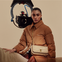 burberry 隆重呈献lola 萝纳包广告大片 由bella hadid、lourdes leon、jourdan dunn 及 ella richard倾情演绎